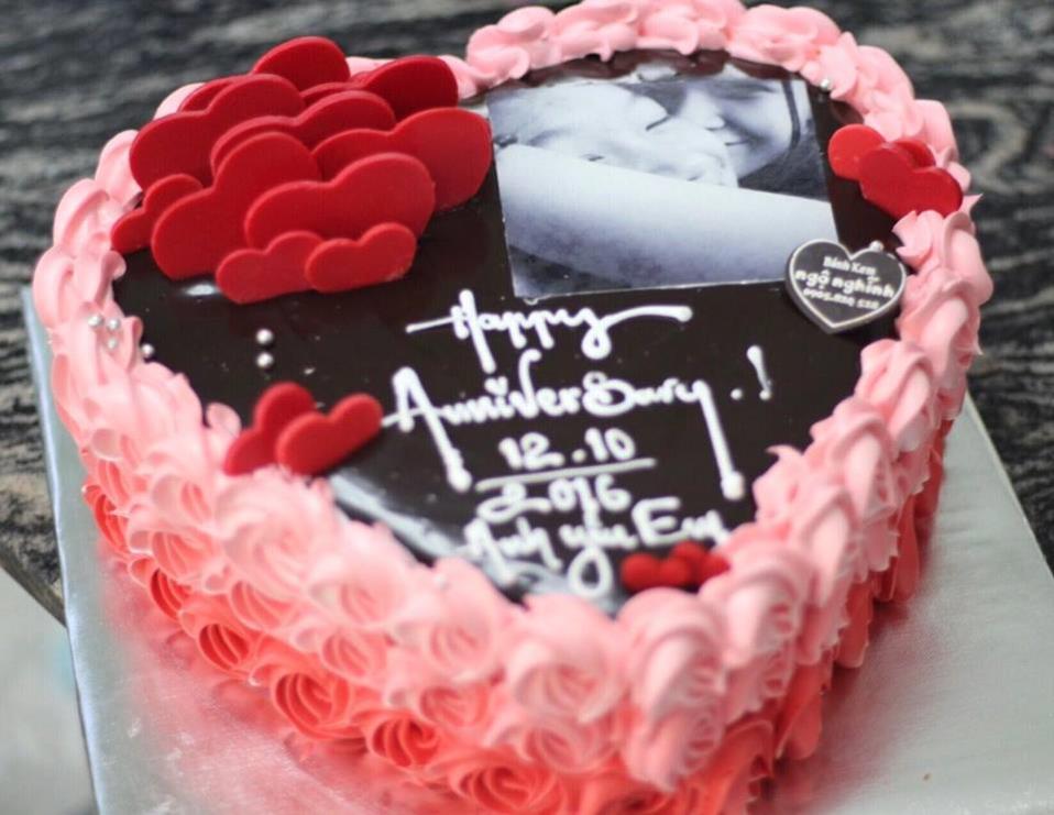 Bánh kem sinh nhật tạo hình kỷ niệm ngày cưới - Gửi trọn tình yêu và kỷ niệm  đáng nhớ(Mẫu 49843) - FRIENDSHIP CAKES & GIFT