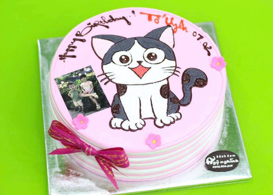 Bánh kem tạo hình 3D con mèo là sự lựa chọn hoàn hảo cho những người yêu động vật và muốn có một mẫu bánh sinh nhật độc đáo. Bạn sẽ bị thu hút bởi những hình ảnh con mèo 3D tuyệt đẹp trên bánh kem này!