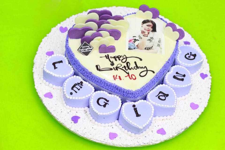 Bánh sinh nhật hình trái tim ngọt ngào lãng mạn đẹp nhất như nhắn nhủ yêu  thương 6585  Bánh sinh nhật kỷ niệm