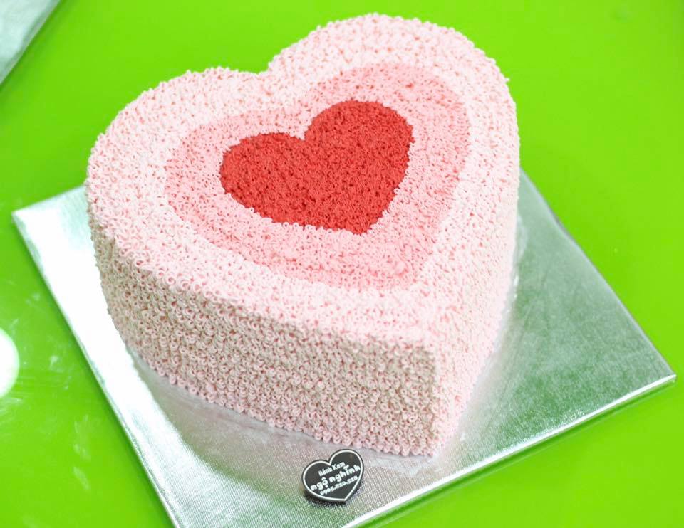 Bánh kem Valentine tình yêu - Tiệm Bánh Mon Chéri | Bánh kem dễ thương