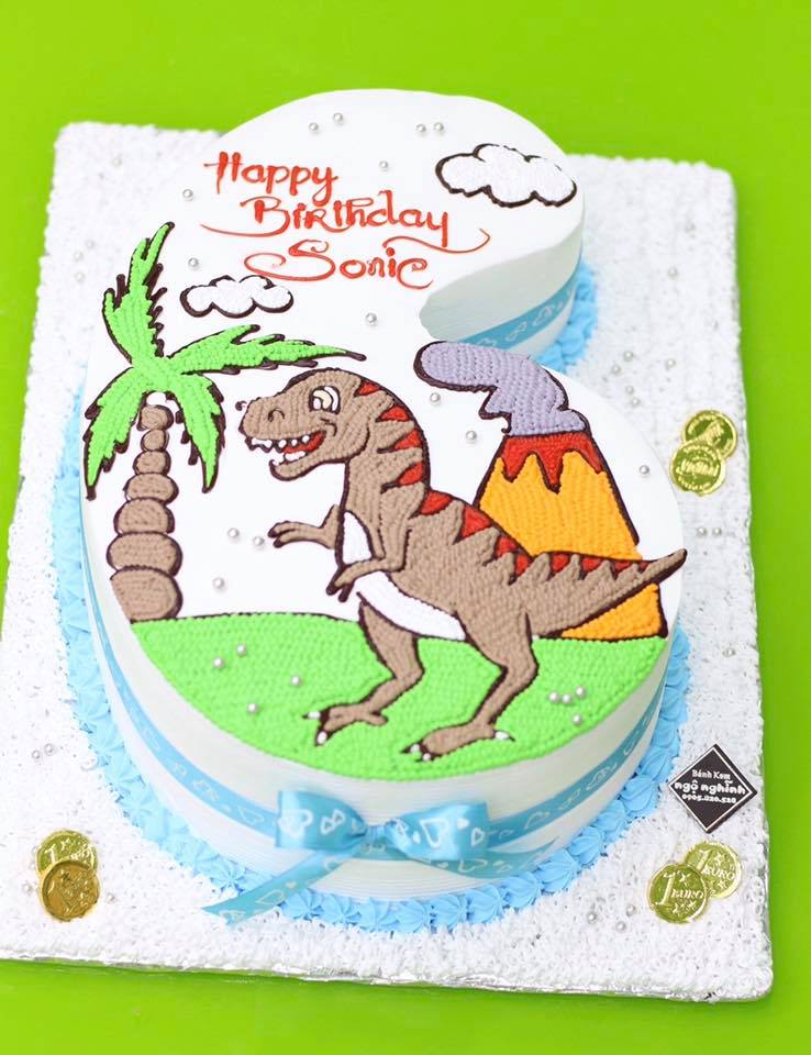 Hãy xem bánh sinh nhật số 6 vẽ khủng long kỳ diệu này! Không chỉ ngon miệng mà còn hình ảnh độc đáo, đáng yêu. Một món quà sinh nhật thật tuyệt vời cho những người yêu thích khủng long và muốn có một bữa tiệc sinh nhật thật đặc biệt.
