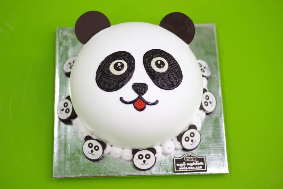 Cùng xem những chiếc bánh kem sinh nhật mặt con gấu trúc xinh xắn đến ngỡ ngàng! Chúc mừng sinh nhật với hình ảnh đáng yêu này!