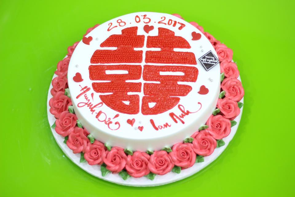 Bánh Kem Sinh Nhật Vẽ Chữ Hỷ Trang Trí Hoa Hồng 3D Đỏ Đáng Yêu Mừng Lễ Cưới  | Bánh Kem Ngộ Nghĩnh