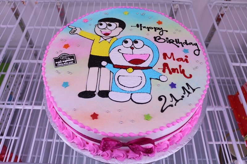 Bánh kem vẽ hình Doremon và Nobita: Tận hưởng các nhân vật phim hoạt hình Doremon & Nobita qua chiếc bánh kem tuyệt đẹp này. Hãy xem qua hình ảnh để thấy sự kỳ diệu và tinh tế của thiết kế.