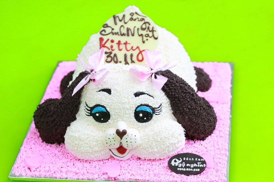 Hãy xem bánh sinh nhật con chó 3D đáng yêu này! Với hình dáng giống như một chú chó thực thụ và thiết kế 3D tuyệt vời, chắc chắn sẽ làm cho bữa tiệc sinh nhật của bạn trở nên thật đặc biệt và đáng nhớ.