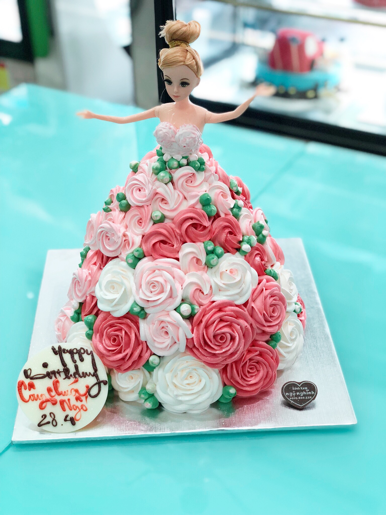 Bánh sinh nhật tạo hình 3d nàng tiên ca barbie và đại dương xanh đẹp lạ   Bánh Kem Ngộ Nghĩnh