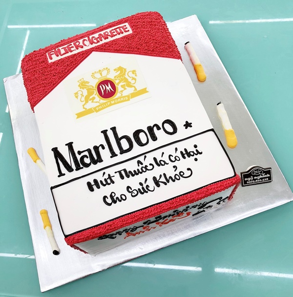 Bánh kem sinh nhật tạo hình hộp thuốc lá và điếu thuốc đẹp độc đáo tặng  chồng | Bánh Kem Ngộ Nghĩnh