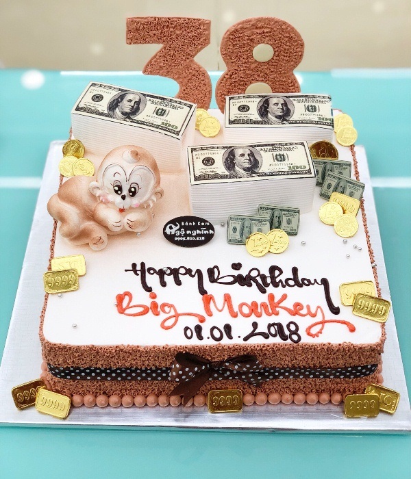 Bánh kem sinh nhật tạo hình tiền đô và con khỉ gắn số 38 phủ kem tuyết đẹp  mắt | Bánh Kem Ngộ Nghĩnh