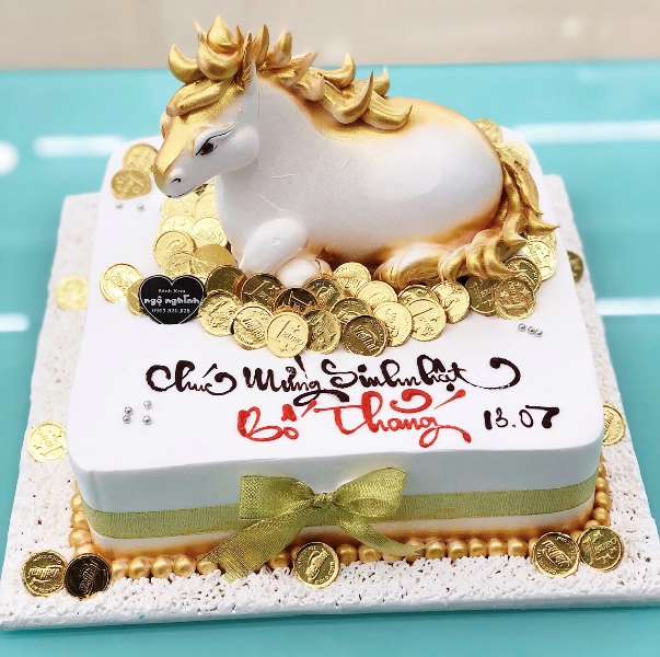 Hình ảnh bánh sinh nhật con Ngựa dành cho tuổi Ngọ | VFO.VN