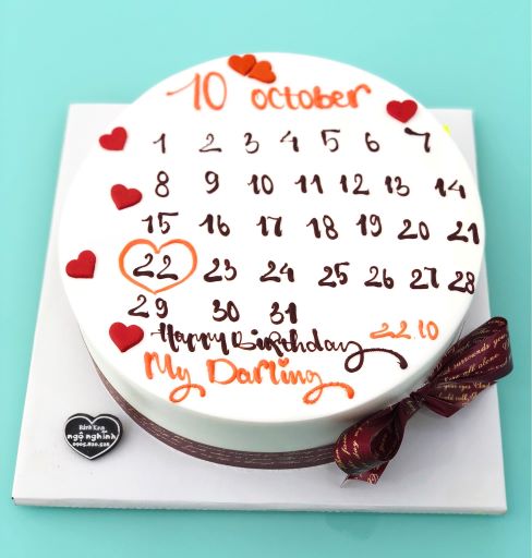 Bánh sinh nhật trái tim viết lịch  Thu Hường bakery