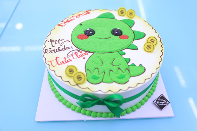 Bánh kem sinh nhật vẽ hình con rồng tuổi thìn màu xanh lá siêu dễ ...