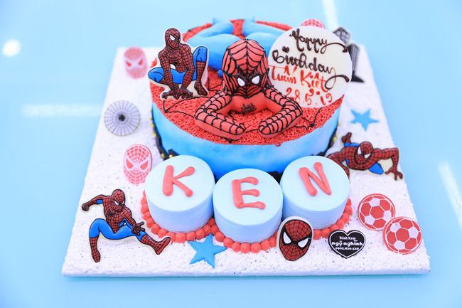 Bánh sinh nhật người nhện spiderman siêu nhân tặng sinh nhật bé trai năng  động 6220 - Bánh sinh nhật, kỷ niệm