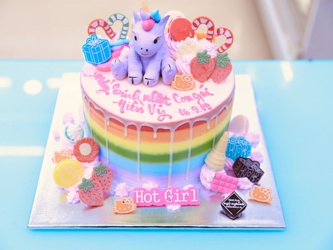 Tuyển tập 9+ mẫu bánh sinh nhật hình con ngựa (tuổi Ngọ)【đẹp, dễ thương 】