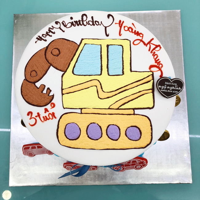 Bánh sinh nhật vẽ hình xe cẩu là một sản phẩm độc đáo và tuyệt vời để tạo sự thú vị cho bữa tiệc của bạn. Với cách tạo hình độc đáo, bánh sẽ mang đến cho bạn và các khách mời của bạn một trải nghiệm ẩm thực tuyệt vời mà không ai có thể bỏ qua. Hãy xem hình ảnh này để khám phá thêm về sản phẩm thú vị này.