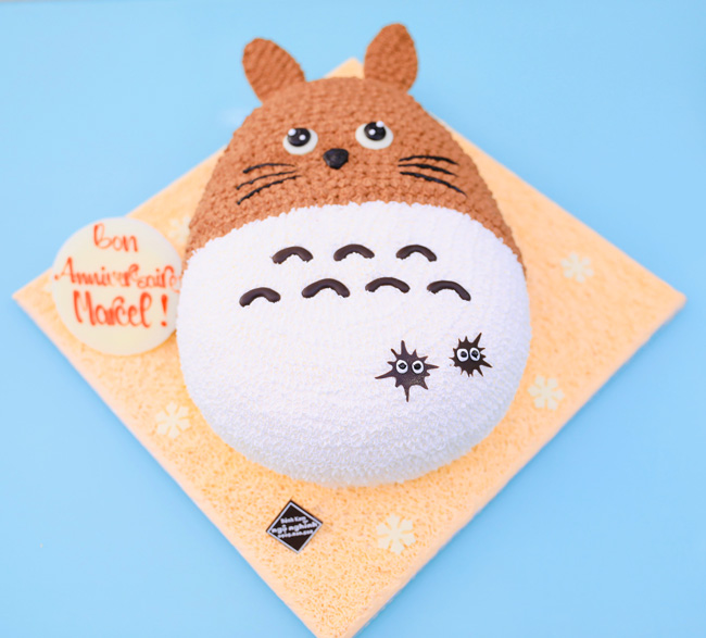 Bánh sinh nhật tạo hình 3d Totoro ngộ nghĩnh đáng yêu bán rất chạy | Bánh  Kem Ngộ Nghĩnh
