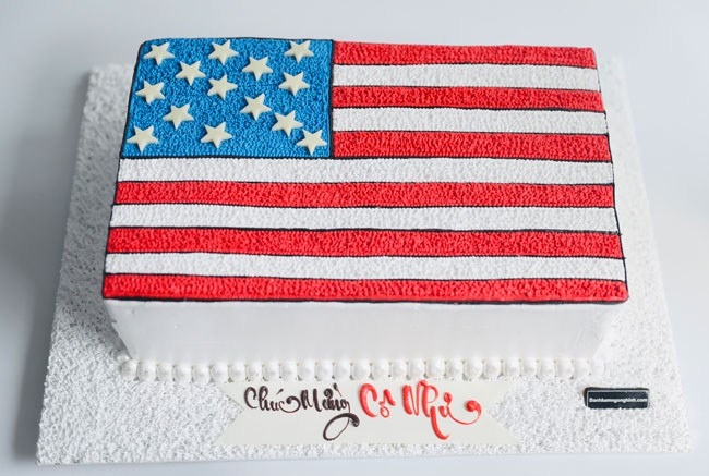 Bánh sinh nhật chủ đề Mỹ: Sinh nhật của bạn sắp đến rồi đúng không? Bạn muốn tổ chức một bữa tiệc sinh nhật đặc biệt với chủ đề Mỹ? Hãy xem hình ảnh liên quan để tìm kiếm cảm hứng và ý tưởng cho bữa tiệc của mình.