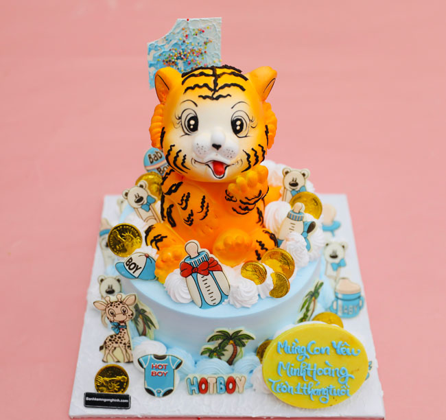50+ Mẫu bánh sinh nhật đẹp cho bé trai 1 tuổi Đáng yêu và đầy màu sắc