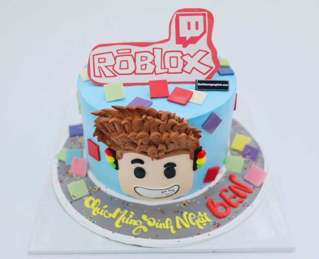 Bạn yêu thích Roblox và bánh kem vẽ nhân vật hoạt hình? Những chiếc bánh sinh nhật đầy màu sắc và tuyệt đẹp sẽ thật sự khiến bạn thích thú và hứng thú. Không chỉ chúc mừng sinh nhật mà còn được tạo thành trải nghiệm thú vị trong Roblox. Cùng xem hình ảnh đầy sáng tạo liên kết với từ khóa này!