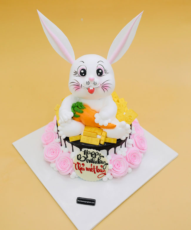Mẫu bánh sinh nhật hình thỏ