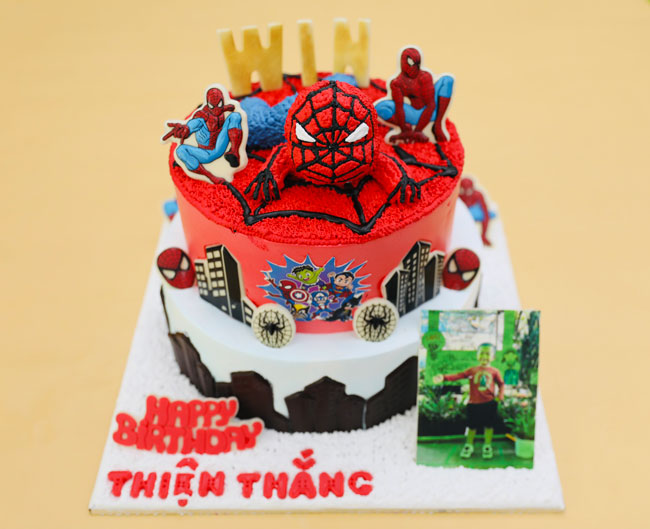 Bánh fondant Siêu anh hùng Avengers - Tiệm Bánh Mon Chéri | Bánh kem dễ  thương