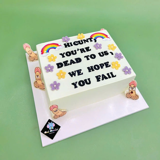 24-banh-kem-sinh-nhat-trang-tri-hoa-nhi-dang-yeu