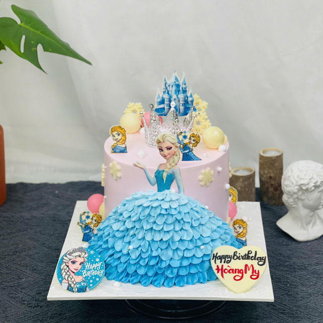 04-banh-kem-sinh-nhat-tao-hinh-3d-cong-chua-elsa-xanh