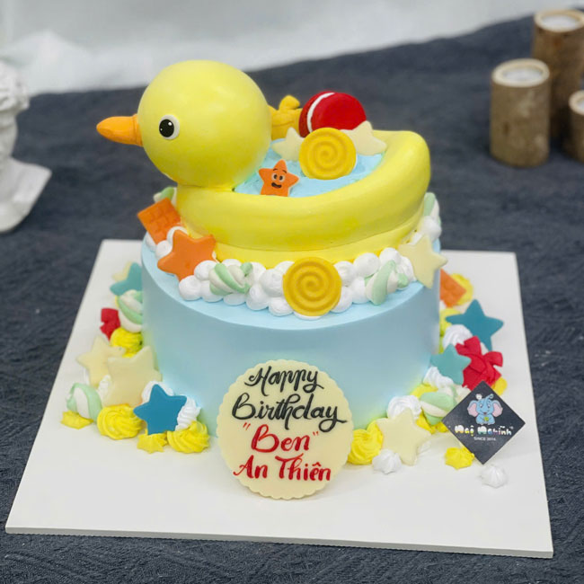 19-banh-kem-sinh-nhat-tao-hinh-3d-con-vit-dang-yeu