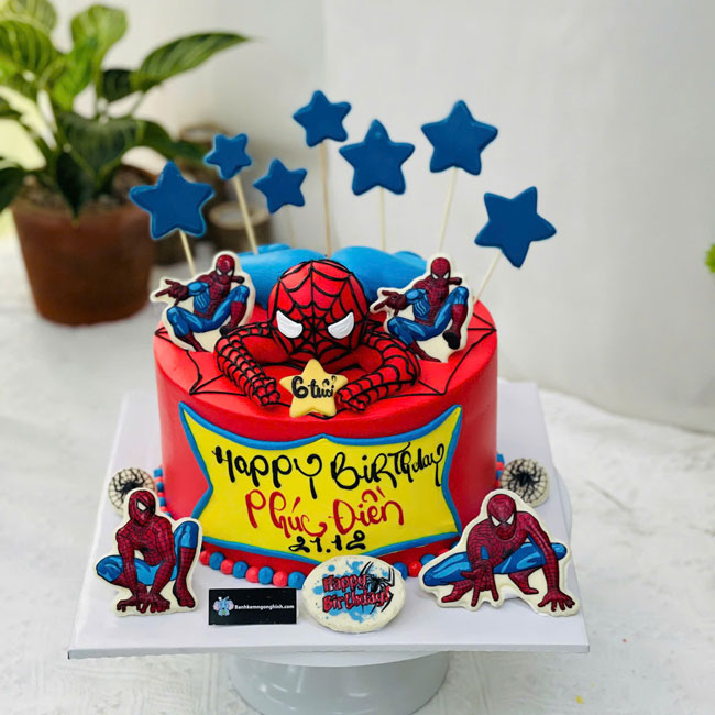 63-banh-kem-sinh-nhat-tao-hinh-3d-nhan-vat-spiderman-dang-yeu