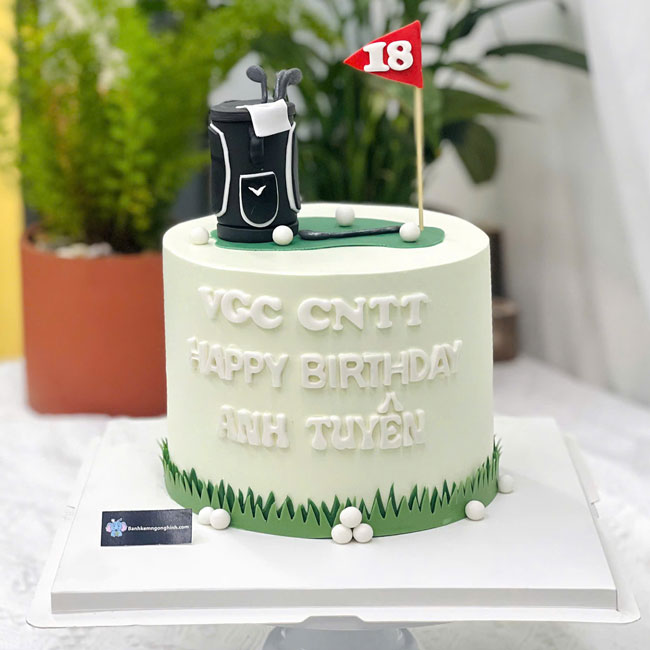 86-banh-kem-sinh-nhat-tao-hinh-3d-san-golf-doc-dao