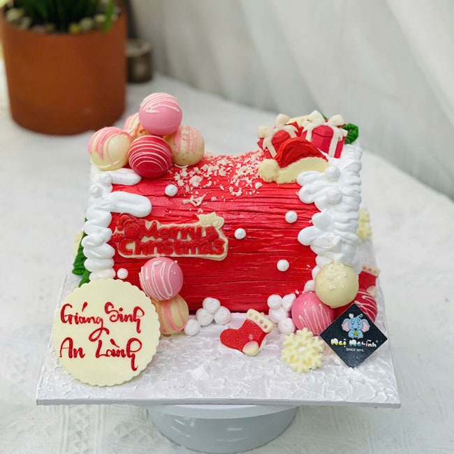 33-banh-kem-sinh-nhat-tao-hinh-3d-khuc-go-giang-sinh