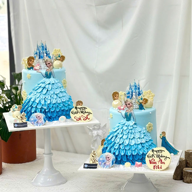 93-banh-kem-sinh-nhat-tao-hinh-3d-cong-chua-elsa-dang-yeu