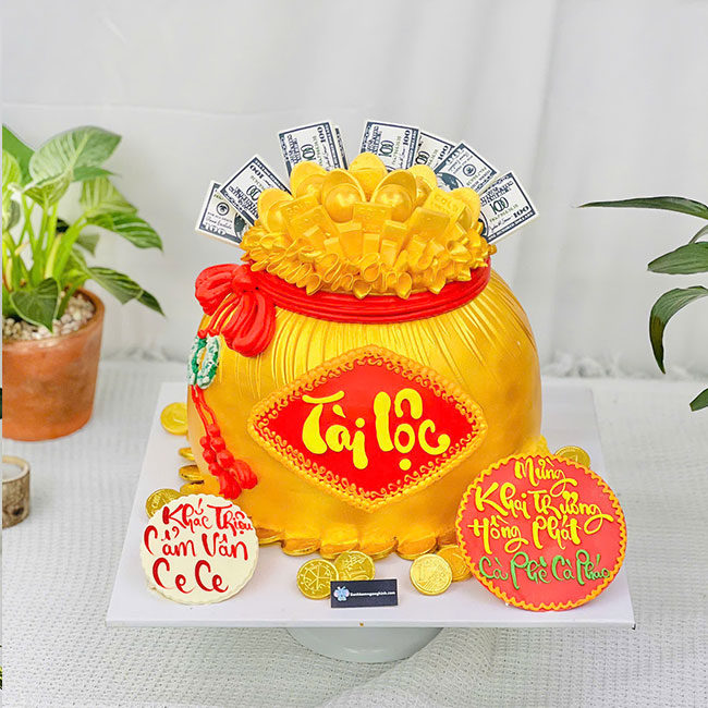 02-banh-kem-sinh-nhat-tao-hinh-3d-tui-vang-tai-loc