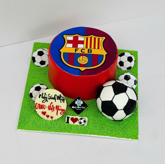 112 banh kem sinh nhat tao hinh 3d logo cau lac bo