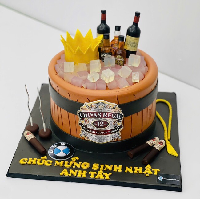 122 banh kem sinh nhat trang tri thung bia