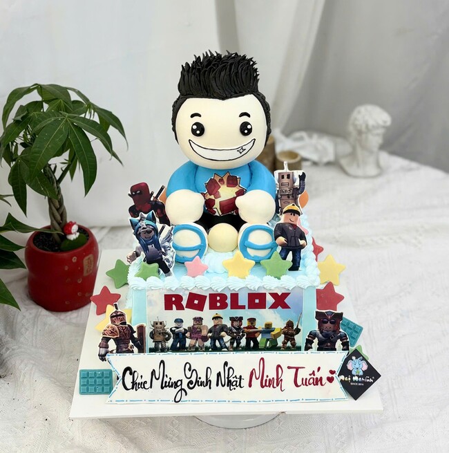 30 banh kem sinh nhat tao hinh nhan vat roblox