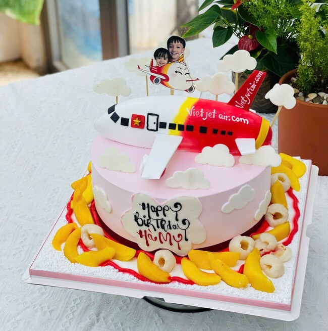 58 banh kem sinh nhat tao hinh 3d may bay sieu dang yeu