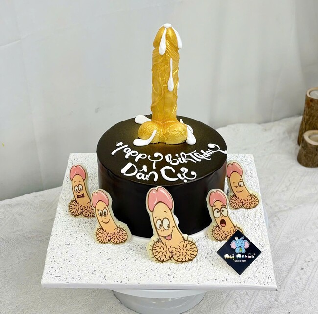 66 banh kem sinh nhat18 tao hinh con ciu bang socola