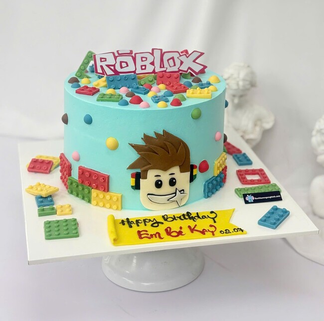 194 banh kem sinh nhat trang tri roblox
