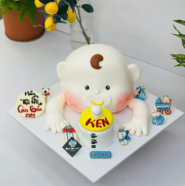 48 banh kem sinh nhat tao hinh 3d em be