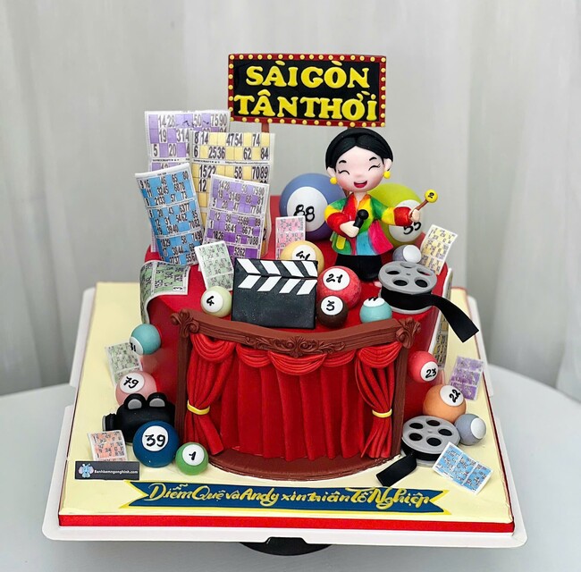 39 banh kem sinh nhat tao hinh sai gon tan thoi